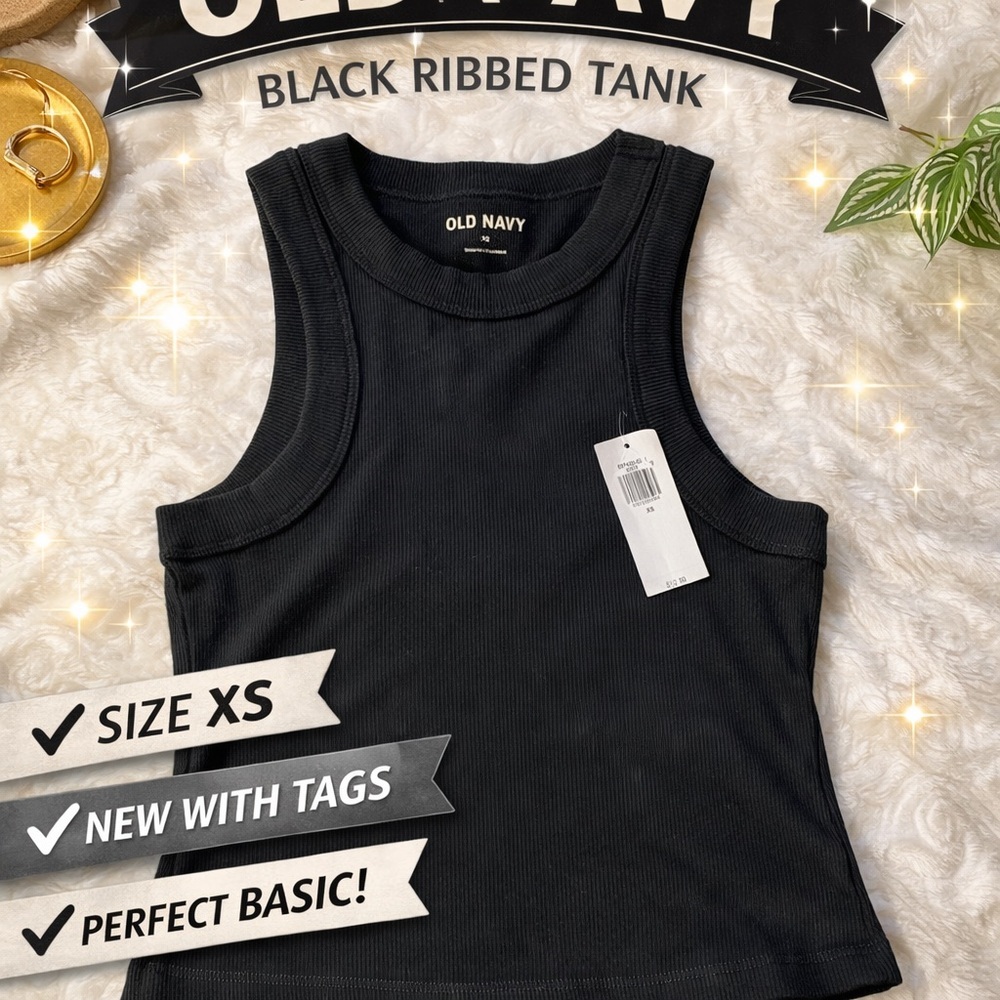 •	Old Navy Tank Top XS NWT